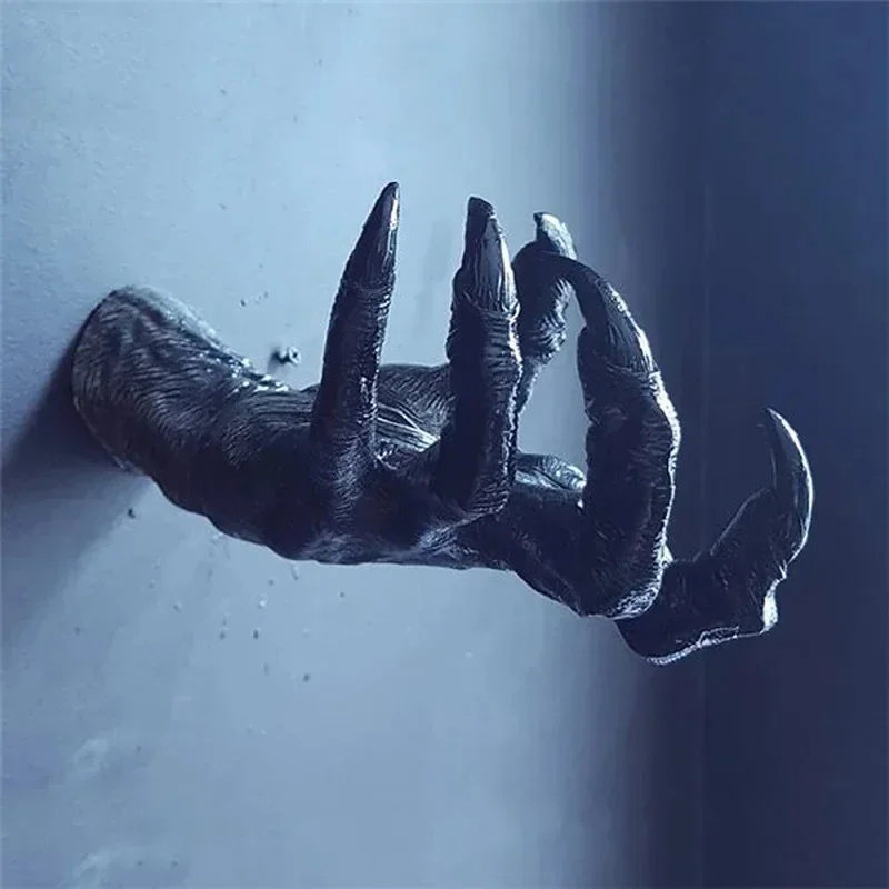 Gothic Witch's Hand Statues -  - đánh giá và giá Resin Art Aesthetic