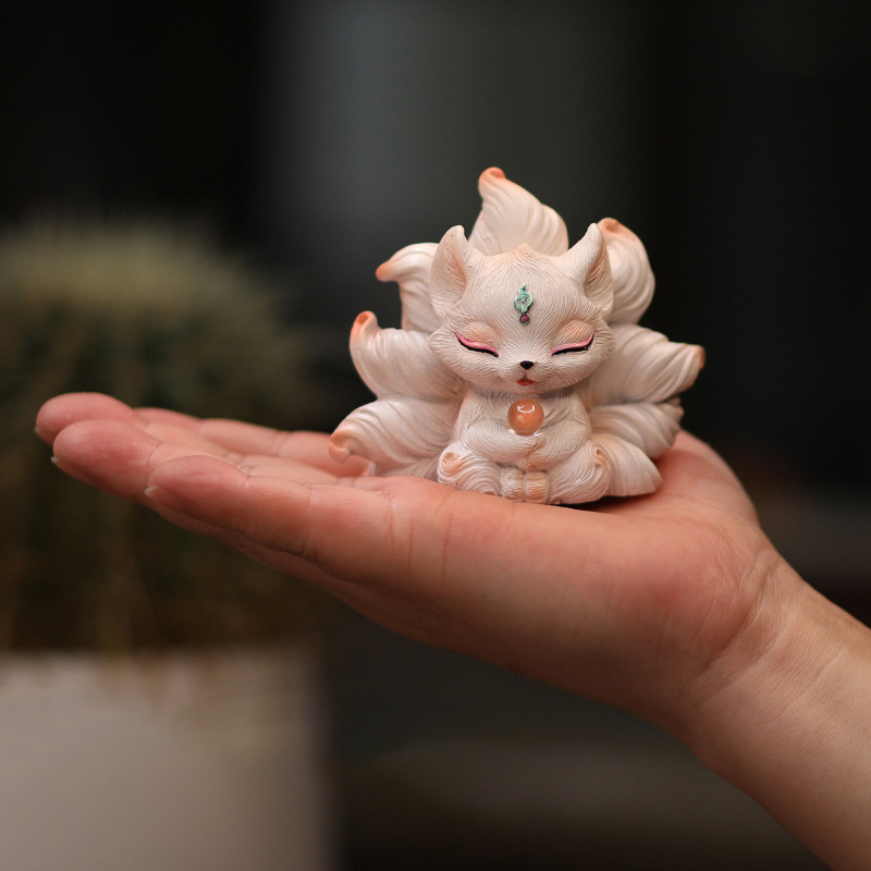 Cute Nine-tailed Fox Miniature - đánh giá và giá Resin Art Aesthetic
